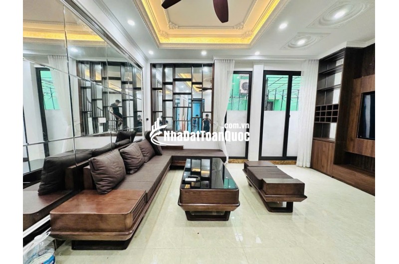 BÁN NHÀ CẦU GIẤY - BA GÁC ĐỖ CỬA, 41M2 - 6 TẦNG ĐẸP, FULL NỘI THẤT, GIÁ 9,8 TỶ